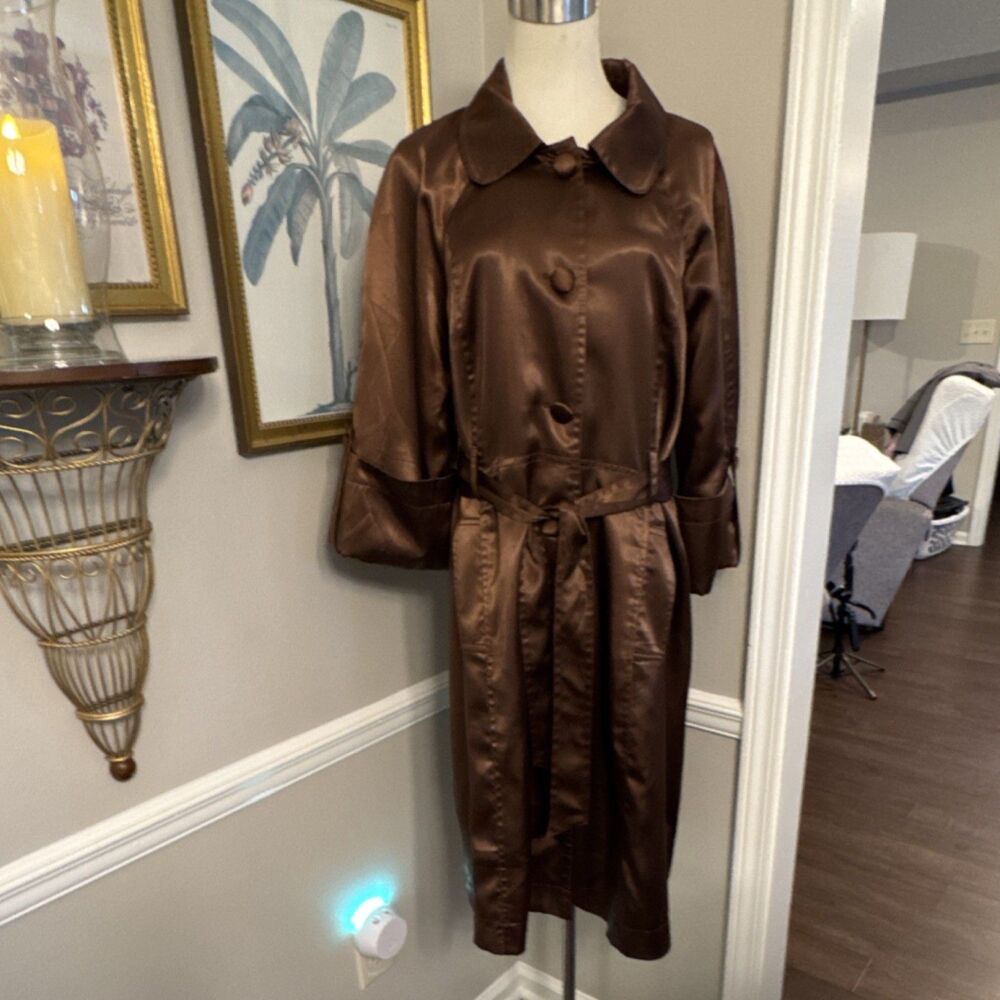 WD.NY Women's Brown Long Trench Coat Belted Button Front Lined Size 14 Regular